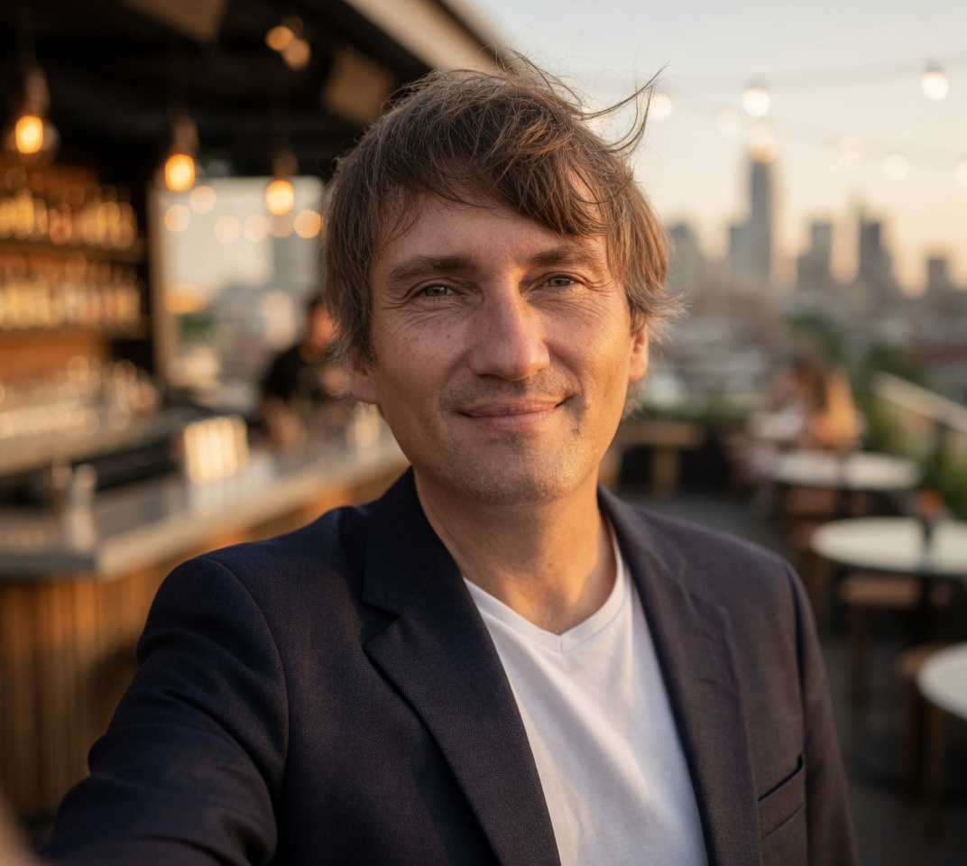 Portrait photograph of Oliver Kramer